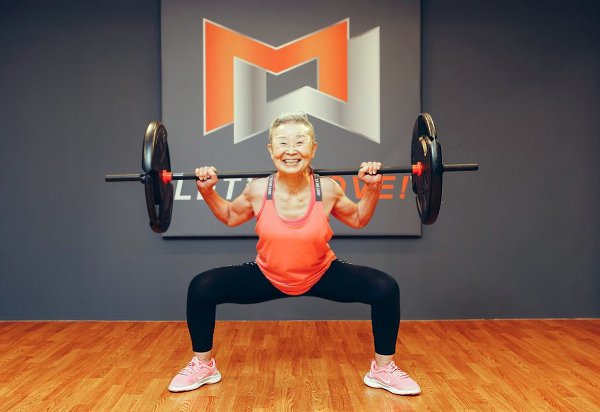 Такисима Мика является самым пожилым тренером в Японии, и ей 90 лет! Это замечательный пример для ... - 2