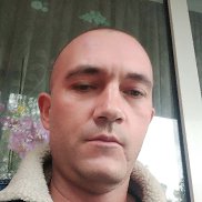 ViktoR, 42 , 