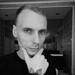 Mikhail, 32, ,  