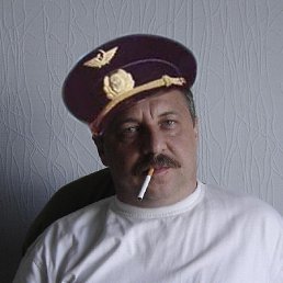 Igor, 60, 