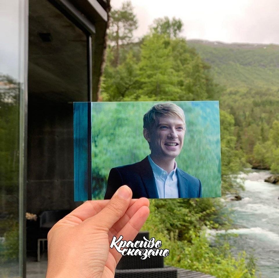 Ec          ,     ? - 4