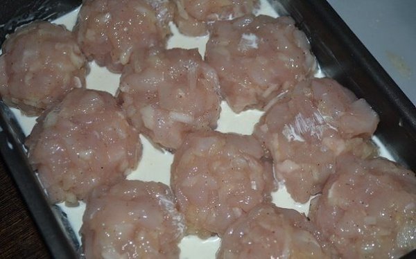 Куриные шарики в сливочном соусе. Необыкновенная вкуснятина! Ингредиенты: 500 г куриного филе 1 ... - 5