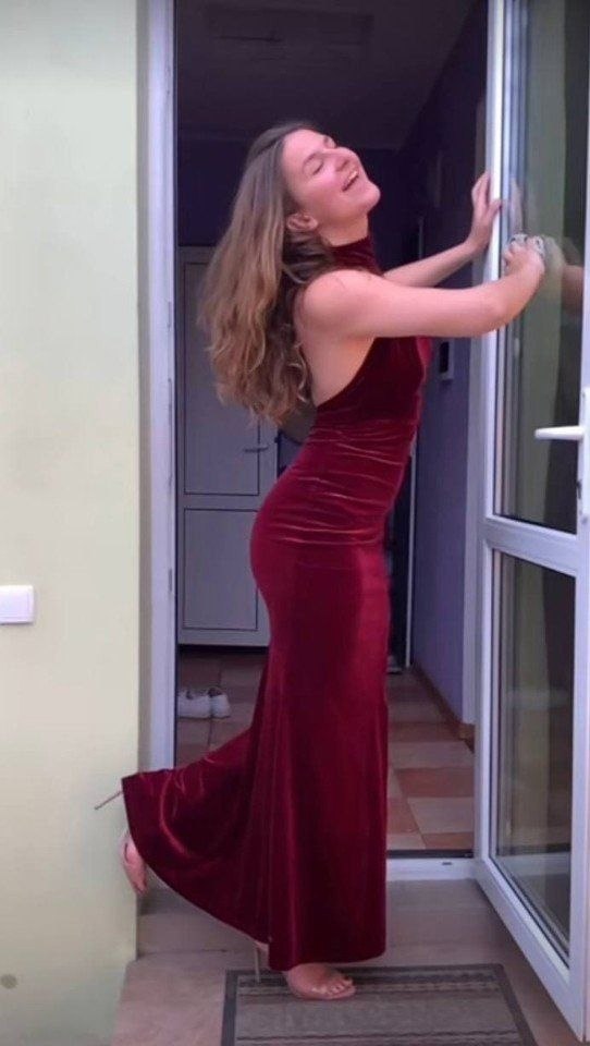     -   -  - 2