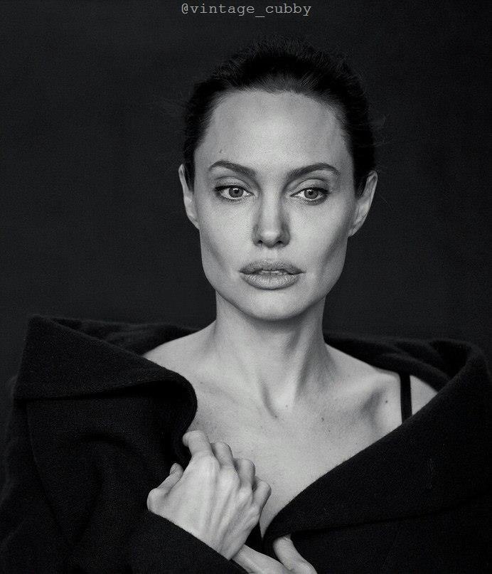 Aea o  WSJ, 2015 . oo: Peter Lindbergh