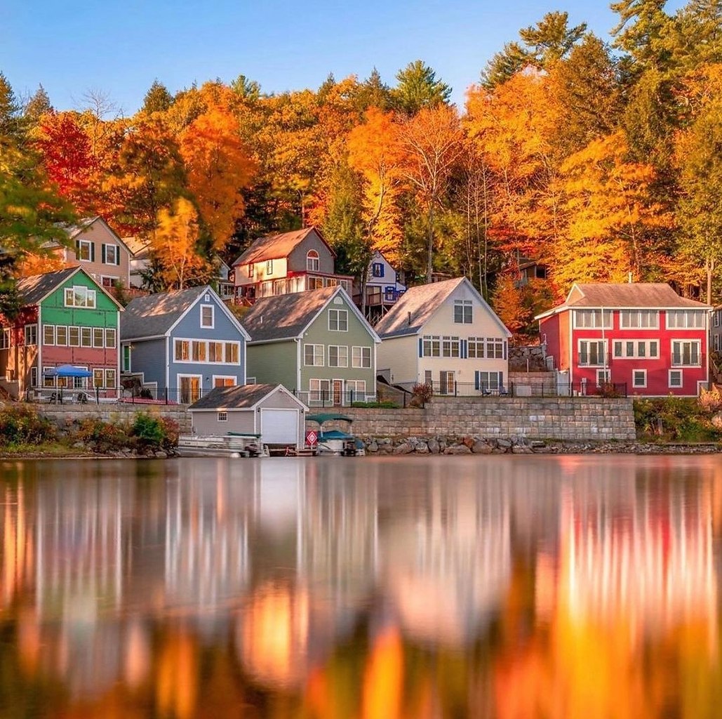 Lake Winnipesaukee, New Hampshire, USA.