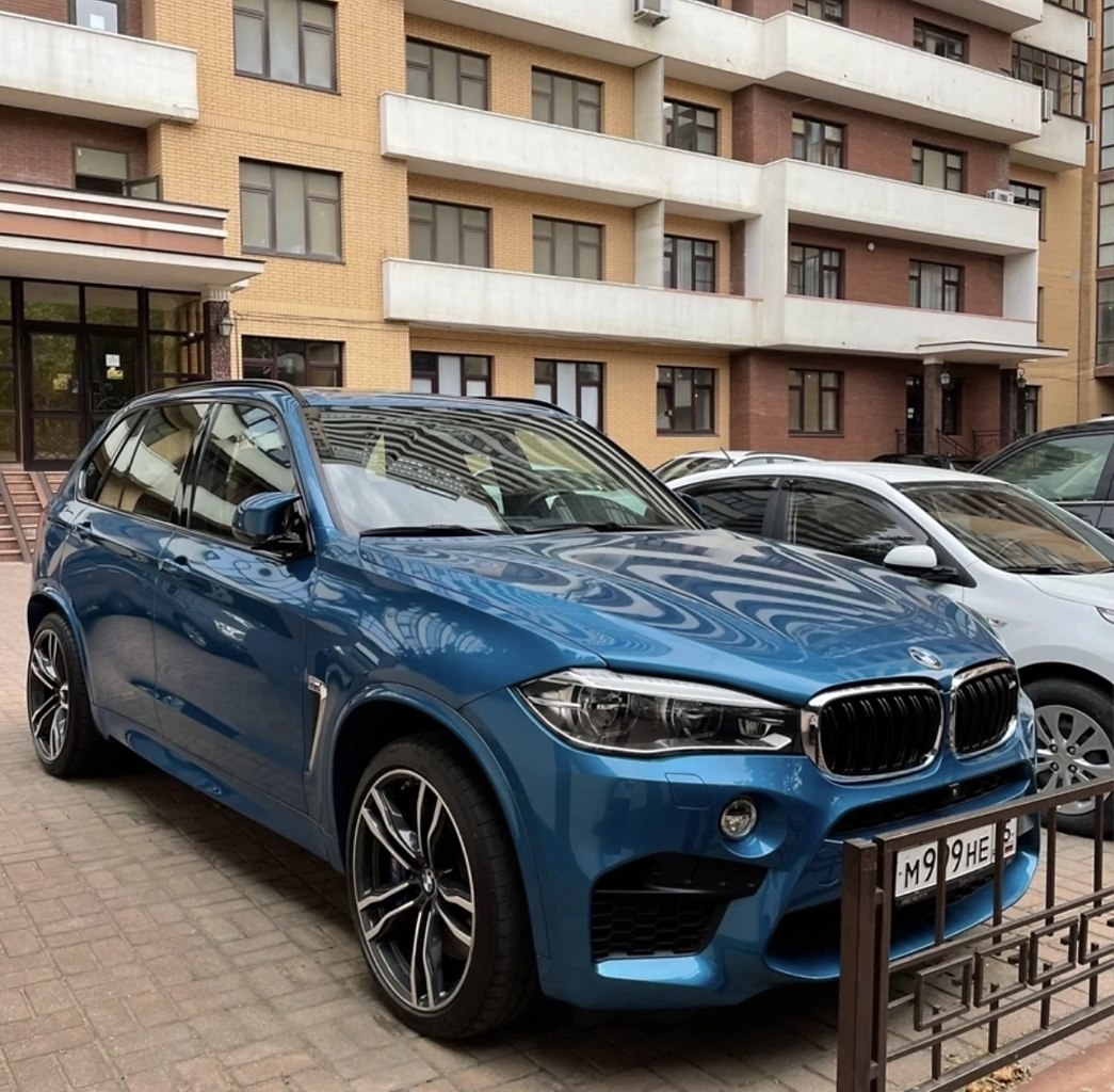  | BMW - 5  2023  21:12