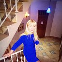  Lady,  -  14  2022    