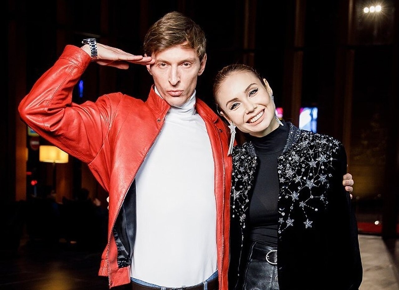     :   ,      ,     ...