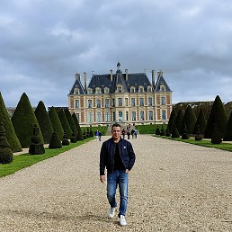 Santoss, �����, 42 ����