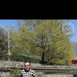 Armen, , 39 
