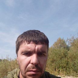 Константин, 34, Змеиногорск
