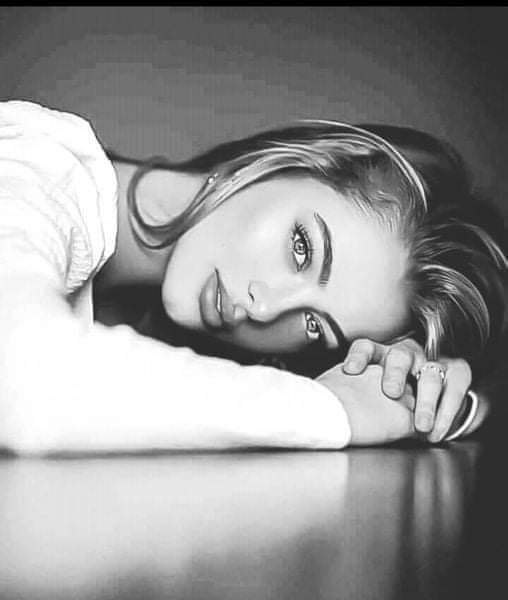 Я удивляюсь: сколько в мире зла.И черствости в людских сердцах и душах! Быть может, это горе от ума ...