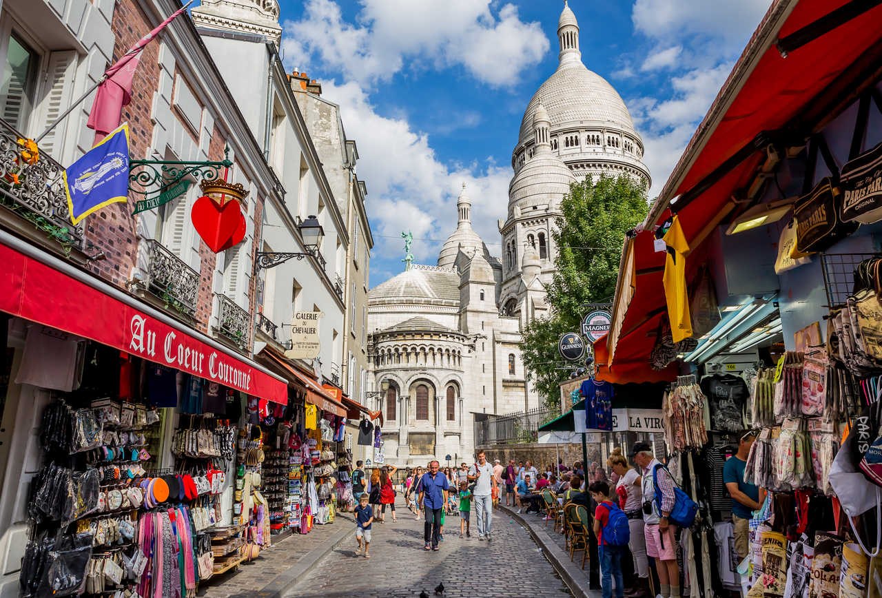   . (. Montmartre)   130-      ...