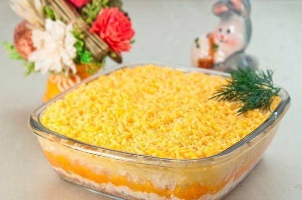 Салат «Мимоза».Вкус этого салата у меня ассоциируется с детством. На многие праздники мы готовили ...
