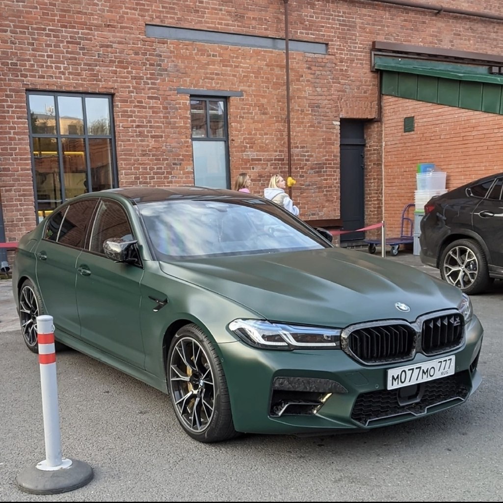 | BMW - 5  2023  21:45