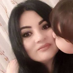 Yasmina, , 31 