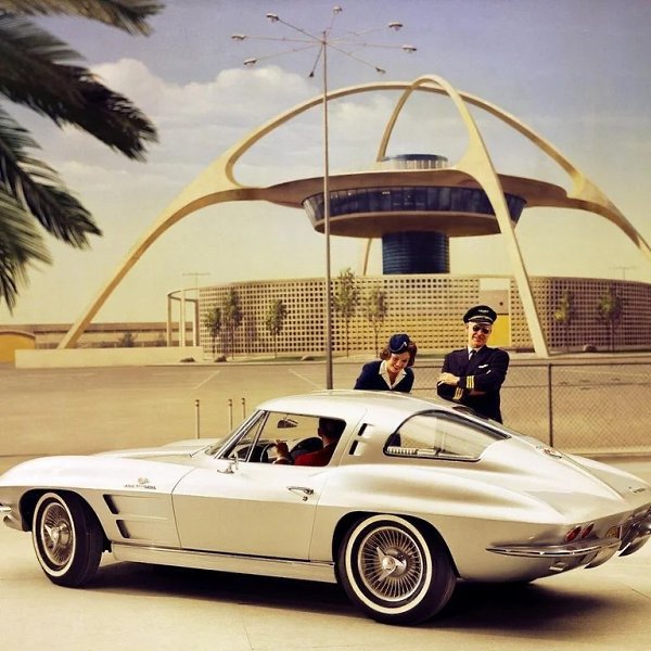 1963 Chevrolet Corvette.