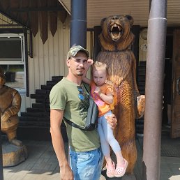 Andrei, 39 , -