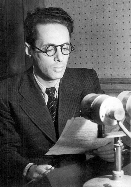 Юрий Борисович Левитан (настоящее имя - Юдка Беркович Левитан). Родился 19 сентября (2 октября) 1914 ... - 2