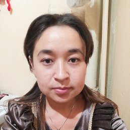 Sarvinoz, 22, 