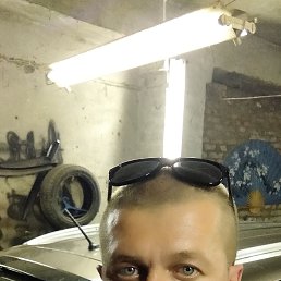 Алексей, 37, Новопсков