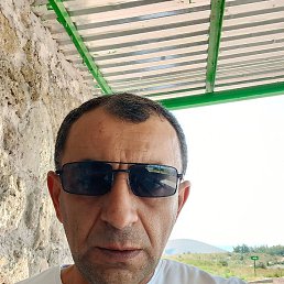 Hakob, , 51 