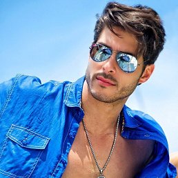 ������, ������, 32 ����