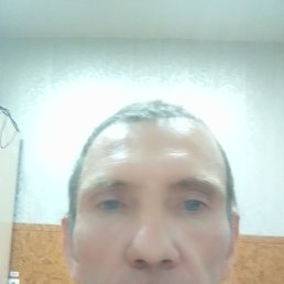 Anatoliy, 41, 