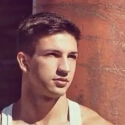 Anthony, ������, 32 ����