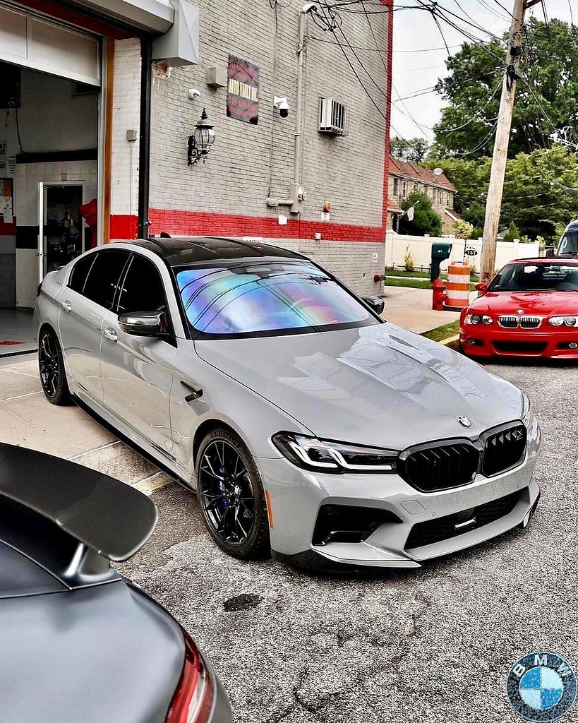 Man BMW F90 ///M5 - 2