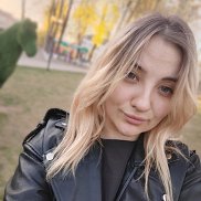 Polina, 23 , 