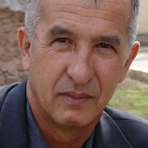 Муж 66 лет. Фото мужчины 50 лет. Красивые мужчины 50-55 лет. Узбекские мужчины. Фотографии мужчин 60 лет.
