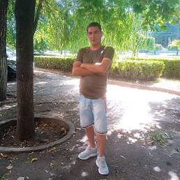 Mihai, , 45 