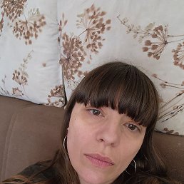 Yana, , 44 