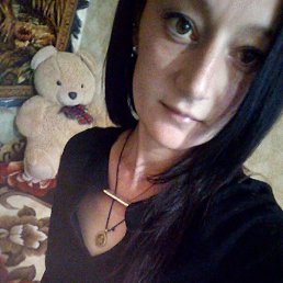 Elena, , 33 