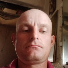 ������, ������, 33 ����