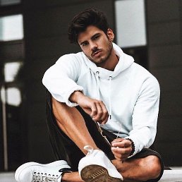 Moto, ������, 32 ����