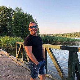 Adam, �������, 33 ����