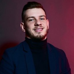 ������, ������, 33 ����