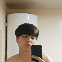 Bek, , 24 