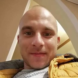 Miroslav, , 33 