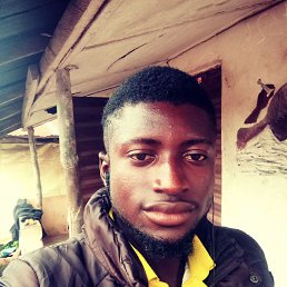 Oyebamiji oluwarsholar, 22, 