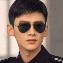 ����, �����������, 23 ����