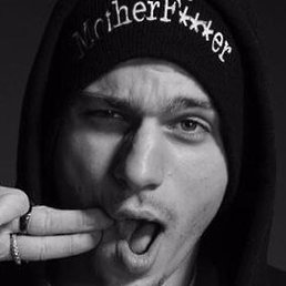 Uga, ������, 34 ����