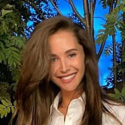 Milana, , 32 