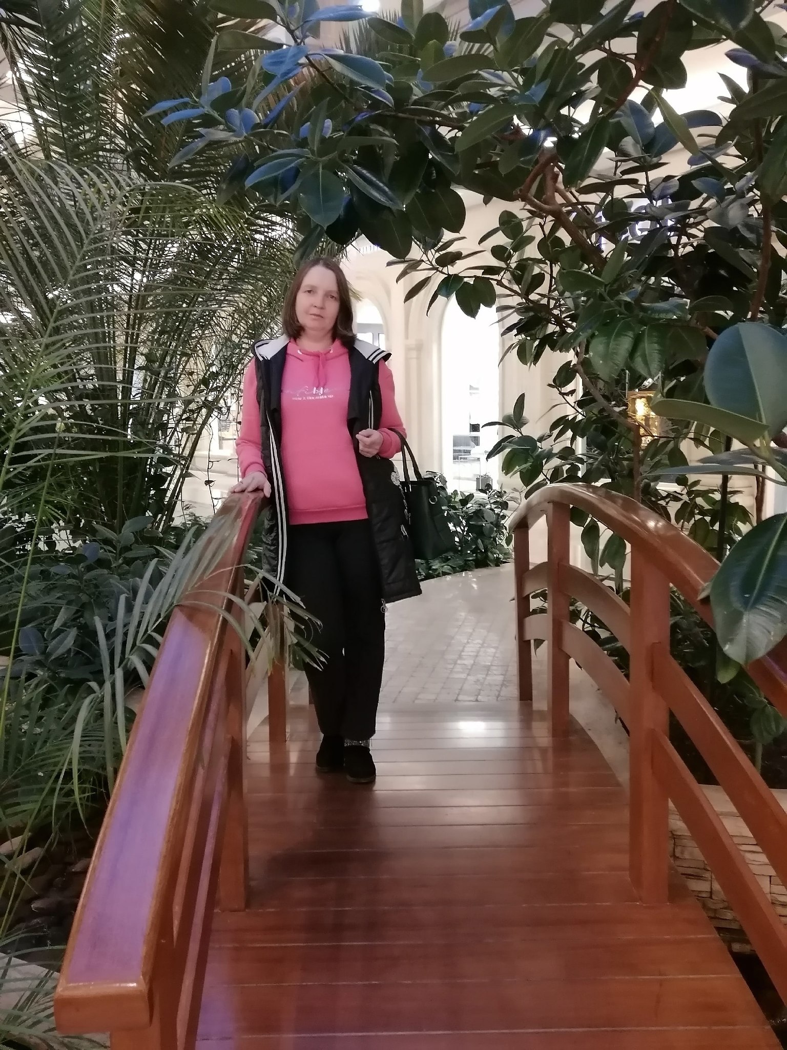  - 1  2023  18:39 - 2