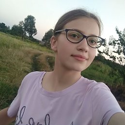 Мирлана, 19, Ромны