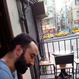 Emrah, 37, 