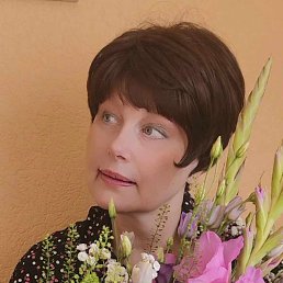 Polina, 37, 