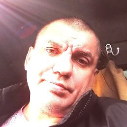 Dennis, , 47 